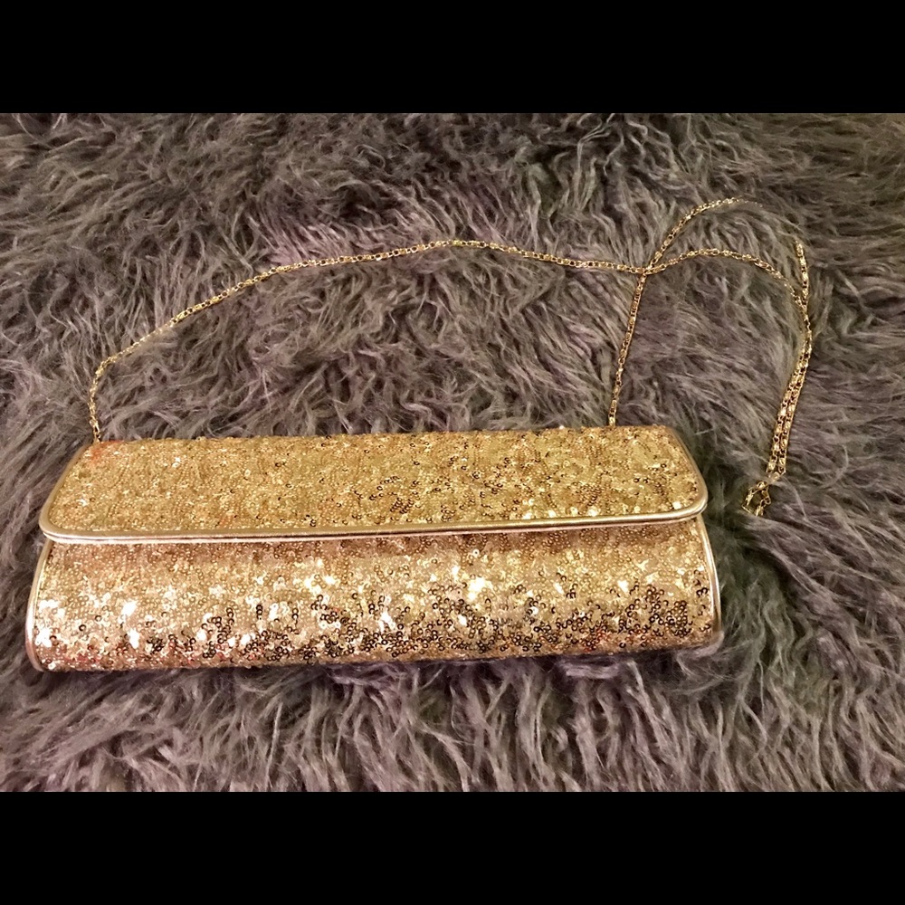 golden sequined clutch
